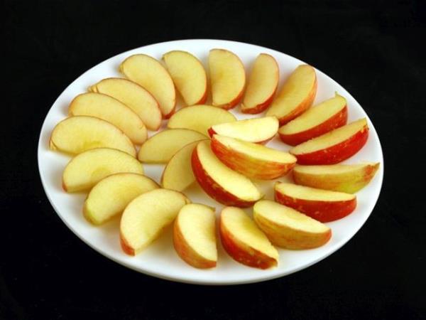 Primerjava energijske vrednosti zdrave hrane in tiste, ki redi